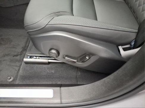 New 2026 Volvo XC90 B6 Core w/ Protection Package Premier AWD/4WD image 16