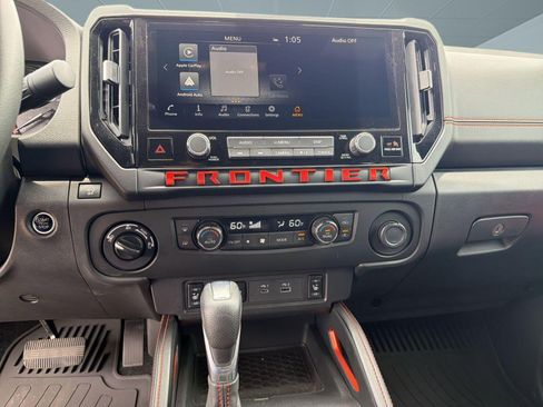 Used 2025 Nissan Frontier PRO-4X w/ Pro Convenience Package AWD/4WD image 24