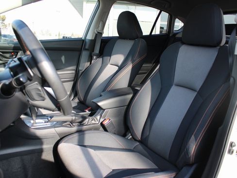 Used 2023 Subaru Crosstrek 2.0i Premium image 10