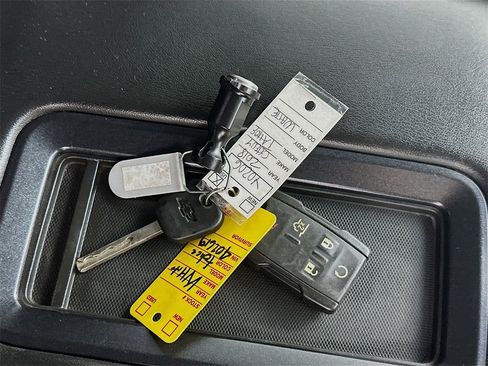 Used 2018 Chevrolet Tahoe LS w/ Max Trailering Package image 36