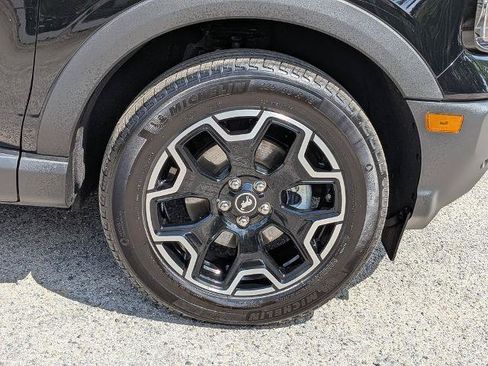 Certified 2025 Ford Bronco Sport Outer Banks w/ Outer Banks Tech Package+ AWD/4WD image 11