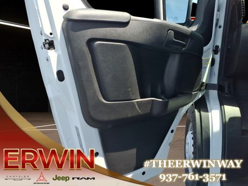 Used 2025 RAM ProMaster 2500 w/ Convenience Group FWD image 10