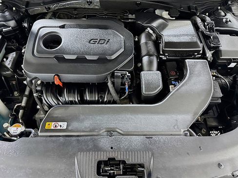 Used 2016 Hyundai Sonata SE image 27