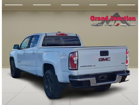 Used 2020 GMC Canyon SLE w/ Elevation Edition image 4