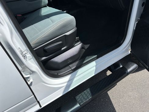 Used 2018 RAM 2500 Tradesman w/ Popular Equipment Group AWD/4WD image 28