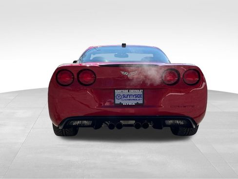 Used 2005 Chevrolet Corvette Coupe w/ Preferred Equipment Group image 6