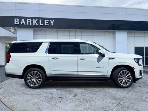 Certified 2023 GMC Yukon XL Denali RWD image 2