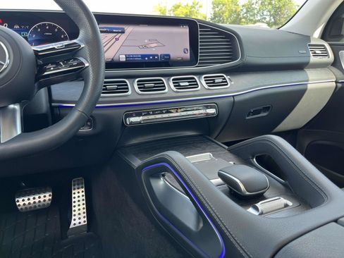 Used 2026 Mercedes-Benz GLS 450 4MATIC image 15