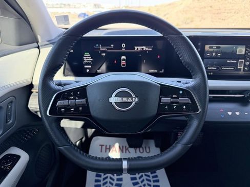 Used 2023 Nissan Ariya FWD image 9