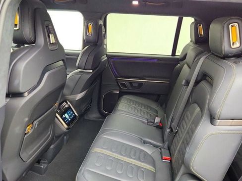 Used 2022 Rivian R1S Launch Edition Quad AWD/4WD image 22