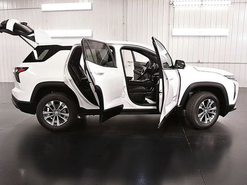 New 2026 Chevrolet Equinox LT AWD/4WD image 29
