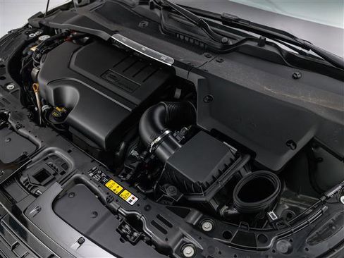 New 2026 Land Rover Range Rover Evoque S image 10