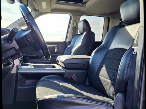 Used 2016 RAM 1500 Sport w/ Black Ram 1500 Sport Group image 13