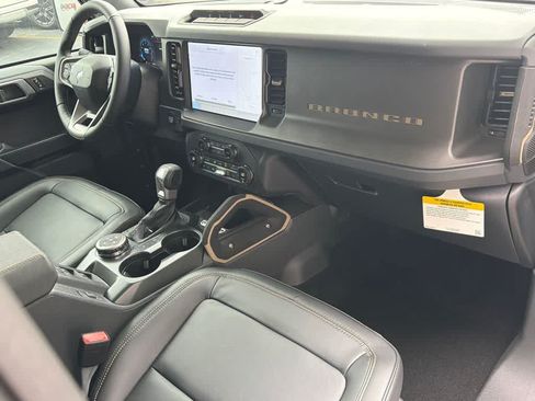 New 2026 Ford Bronco Badlands AWD/4WD image 13