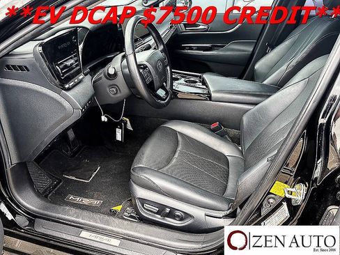 Used 2023 Toyota Mirai w/ Toyota Teammate Package RWD image 5