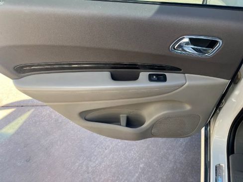 Used 2012 Dodge Durango Crew w/ Leather Interior Group AWD/4WD image 15