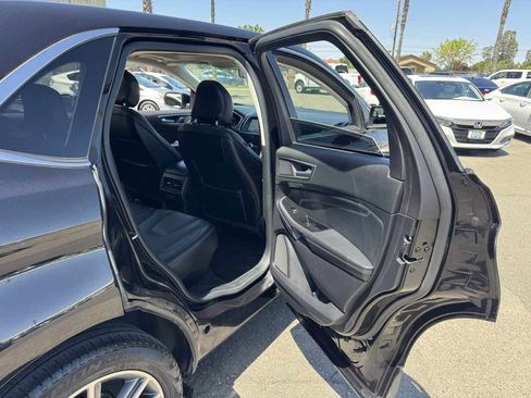 Used 2019 Ford Edge Titanium w/ Equipment Group 301A image 21