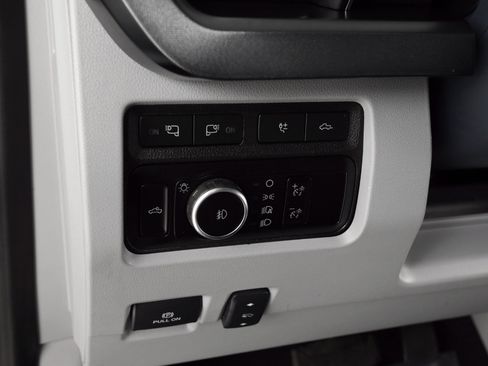 Used 2023 Ford F250 Limited w/ FX4 Off-Road Package image 30