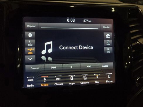 Used 2019 Jeep Cherokee Limited image 25