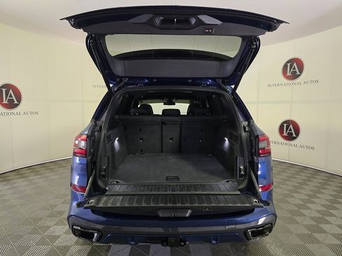 Certified 2022 BMW X5 xDrive40i w/ M Sport Package image 8