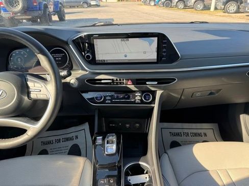 Used 2022 Hyundai Sonata Limited FWD image 19