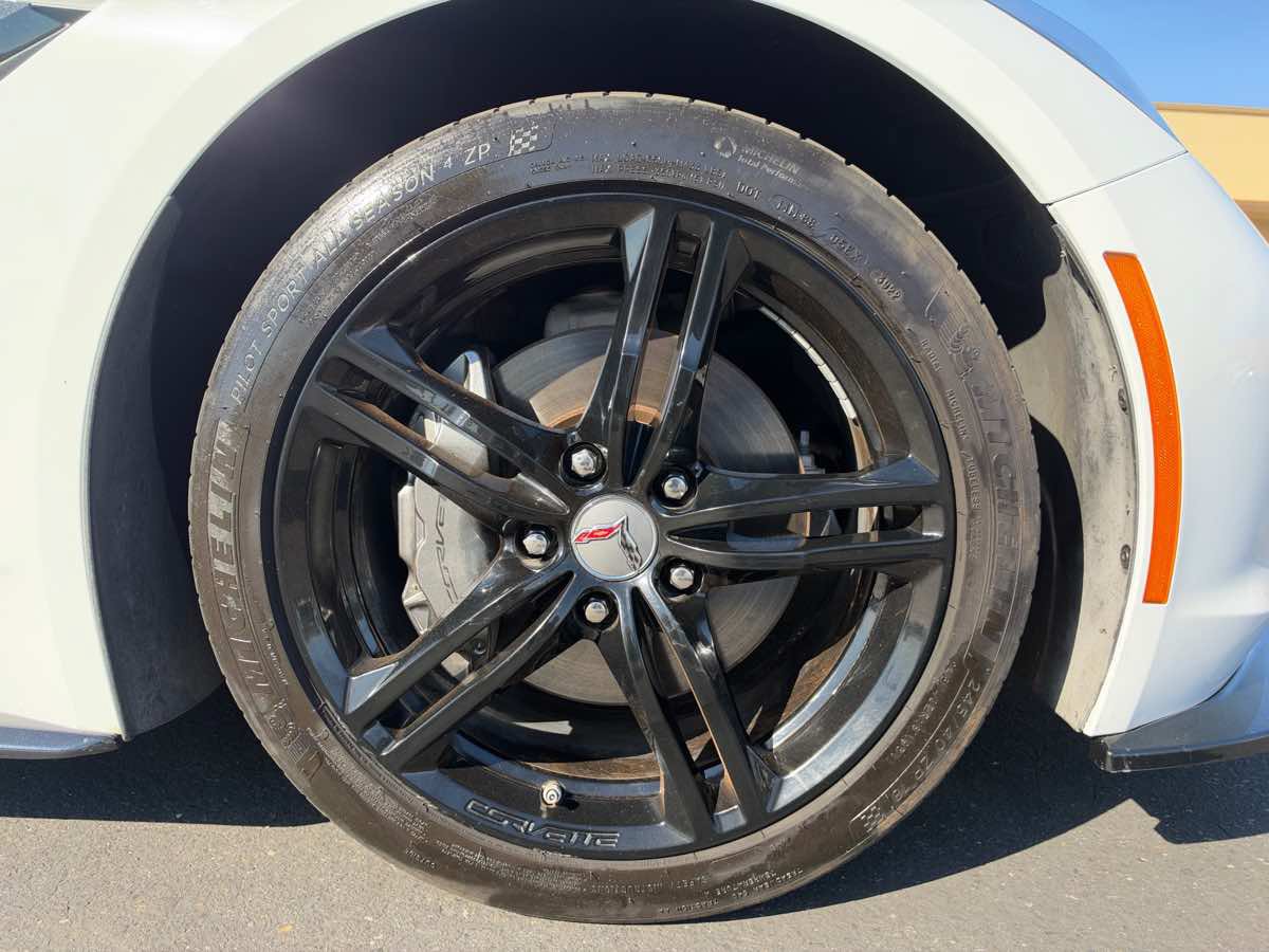 Used 2017 Chevrolet Corvette Stingray Coupe w/ 2LT Preferred Equipment Group RWD image 9