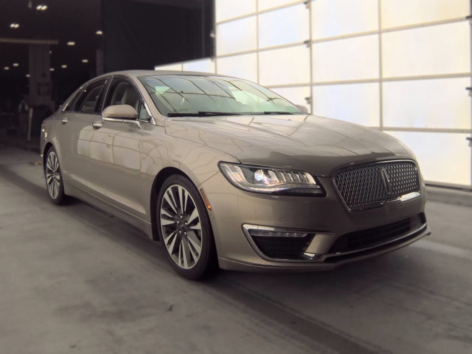 Used 2020 Lincoln MKZ Reserve w/ Elements Package AWD/4WD image 4