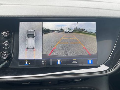 Used 2023 Buick Envision Avenir FWD image 22