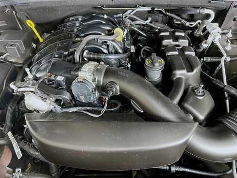 Used 2024 Dodge Durango SXT image 32