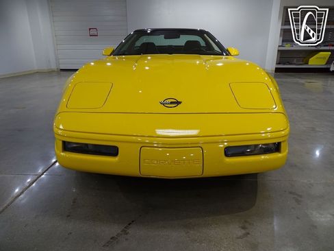 Used 1996 Chevrolet Corvette Coupe image 25