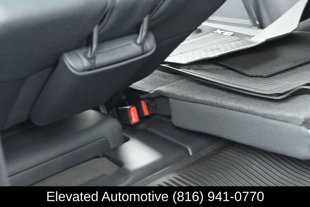 Used 2025 Lexus GX 550 w/ Accessory Package (2T) AWD/4WD image 14