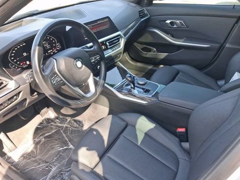 Used 2021 BMW 330i Sedan w/ Premium Package RWD image 11