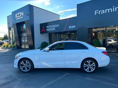 Used 2020 Mercedes-Benz C 300 4MATIC Sedan image 2