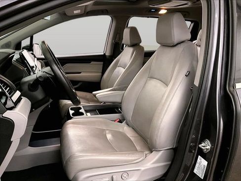 Used 2019 Honda Odyssey Elite image 25