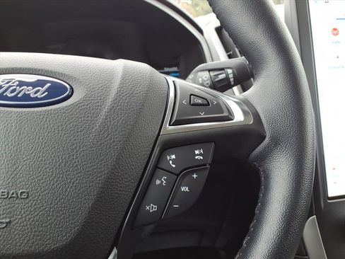 Certified 2022 Ford Edge SEL w/ Convenience Package image 17