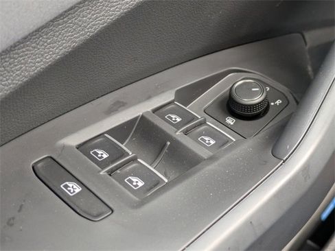 New 2026 Volkswagen Jetta SE image 24