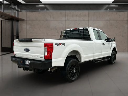 Used 2019 Ford F250 XL w/ Power Equipment Group AWD/4WD image 5