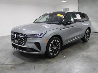 Used 2024 Lincoln Nautilus Reserve