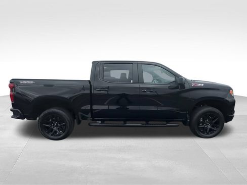 Used 2025 Chevrolet Silverado 1500 LT Trail Boss AWD/4WD image 9