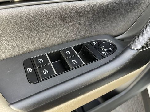 Certified 2025 MAZDA CX-50 AWD 2.5 S w/ Weather Package image 22