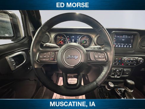 Used 2021 Jeep Gladiator Sport image 12