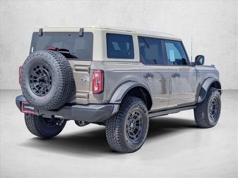 New 2026 Ford Bronco Badlands AWD/4WD image 2