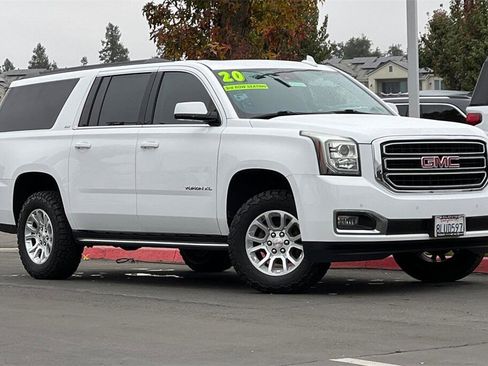 Used 2020 GMC Yukon XL SLT image 2