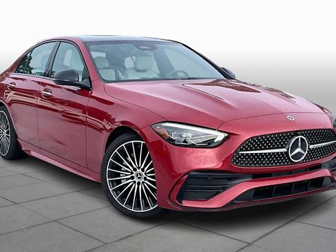 Used 2025 Mercedes-Benz C 300 Sedan image 3