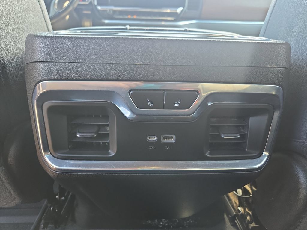 Used 2022 Chevrolet Silverado 1500 High Country w/ Z71 Off-Road Package AWD/4WD image 17