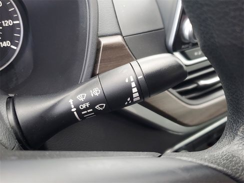 Used 2023 Nissan Altima 2.5 SV image 29