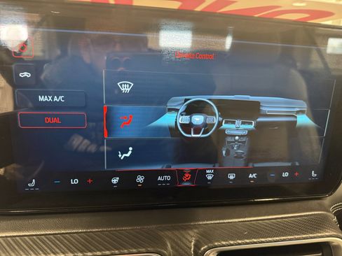 Used 2024 Ford Mustang GT Premium image 18