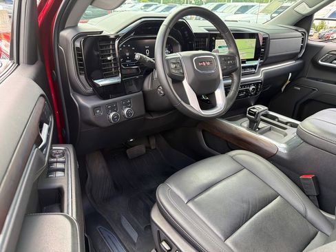 Used 2025 GMC Sierra 1500 SLT w/ SLT Premium Plus Package AWD/4WD image 17