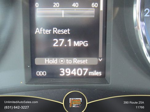 Used 2019 Toyota Corolla SE FWD image 13