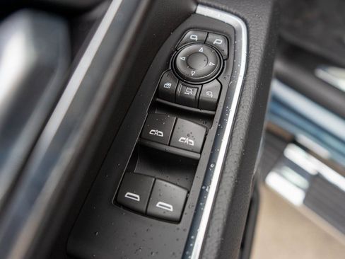 Used 2025 GMC Sierra 2500 Denali w/ Denali Reserve Package image 19